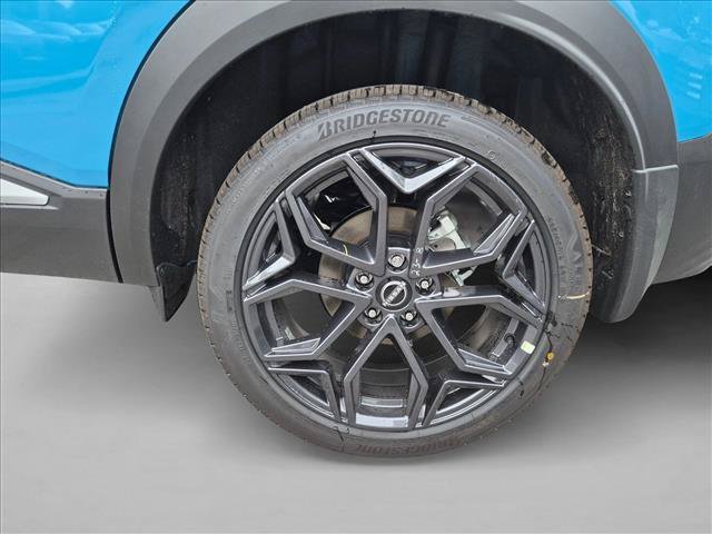 New 2027 Nissan Kicks SR FWD image 9