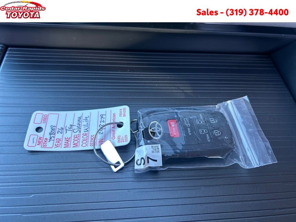 New 2026 Toyota Sienna XLE image 23