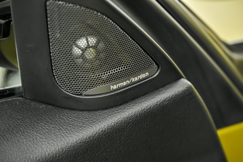 Used 2016 BMW M3 RWD image 14