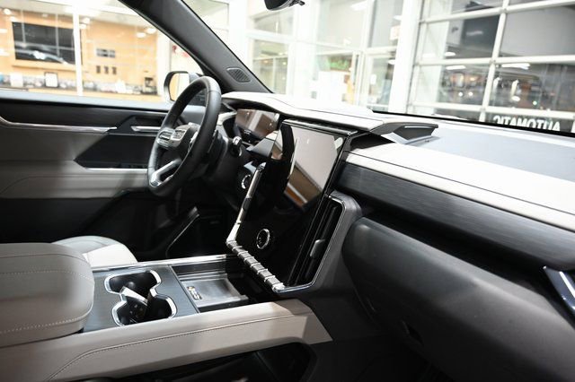 New 2026 GMC Acadia Elevation w/ Elevation Premium Package image 14