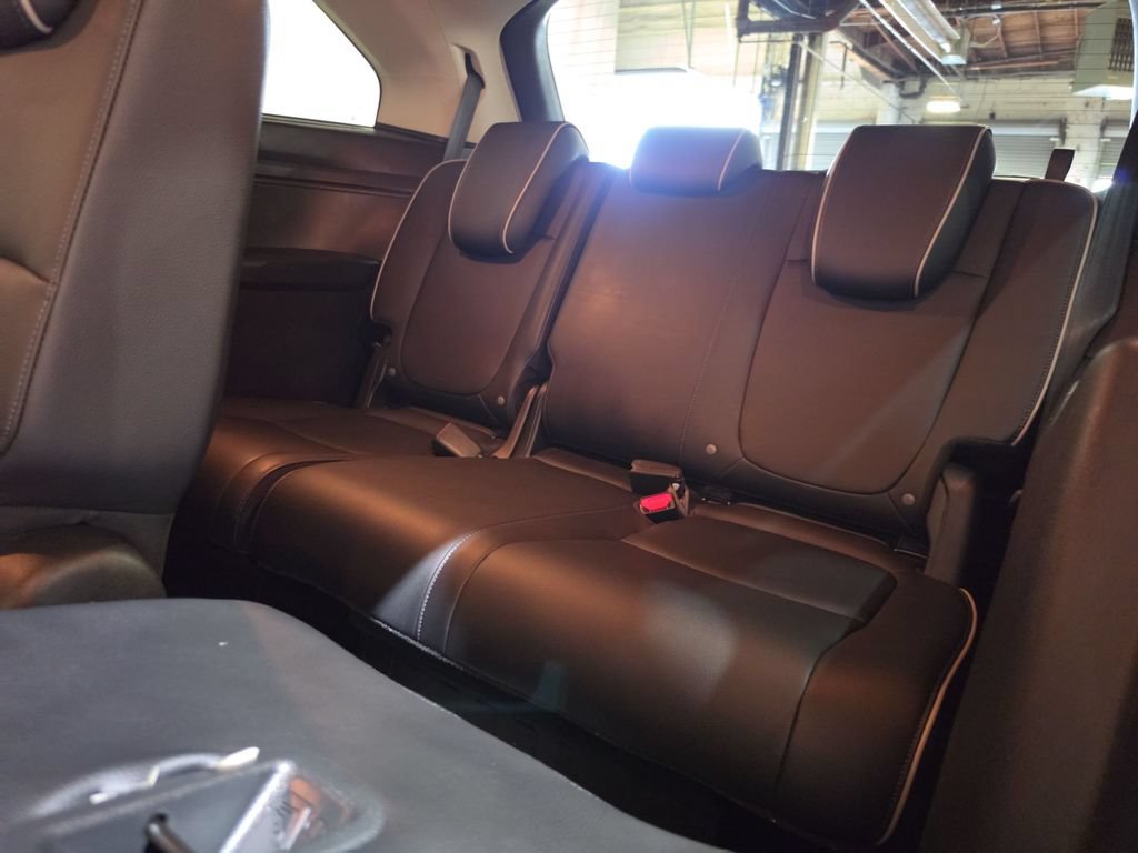 Certified 2025 Honda Odyssey Touring image 26