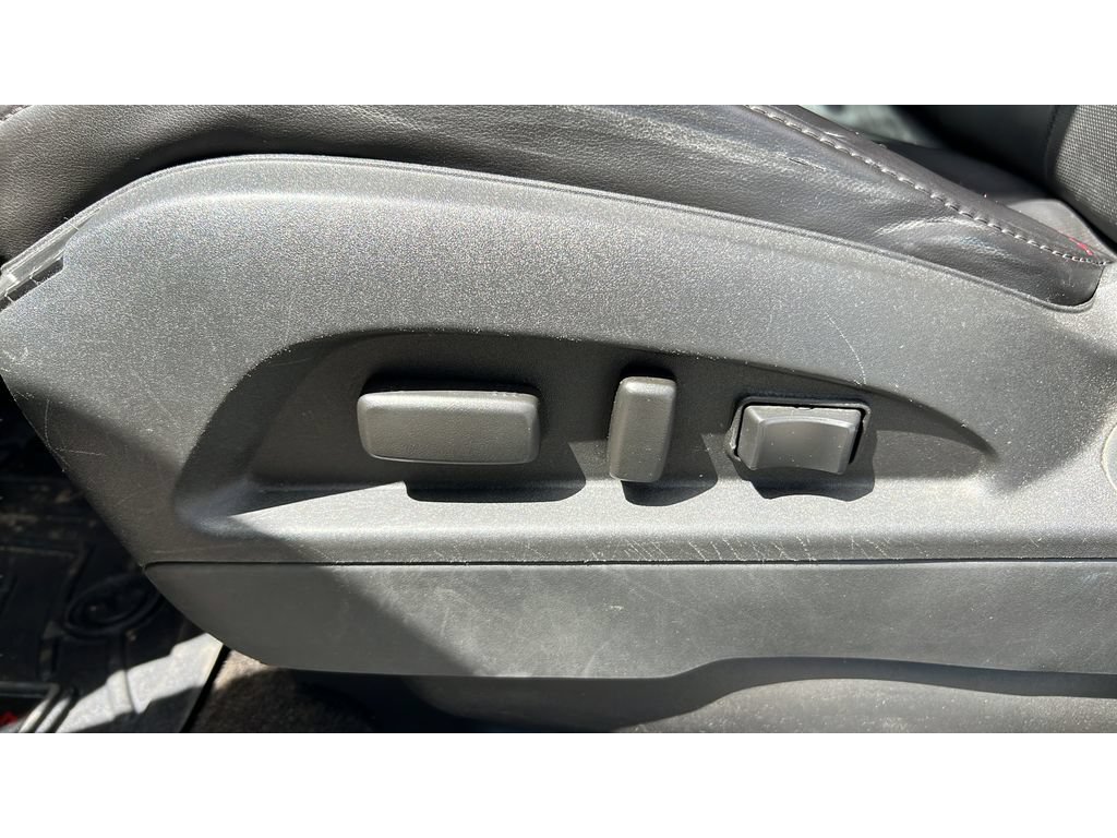 Used 2011 Chevrolet Equinox LTZ AWD/4WD image 25