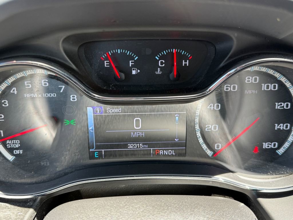 Used 2018 Chevrolet Cruze LT w/ Sun And Sound Package FWD image 13