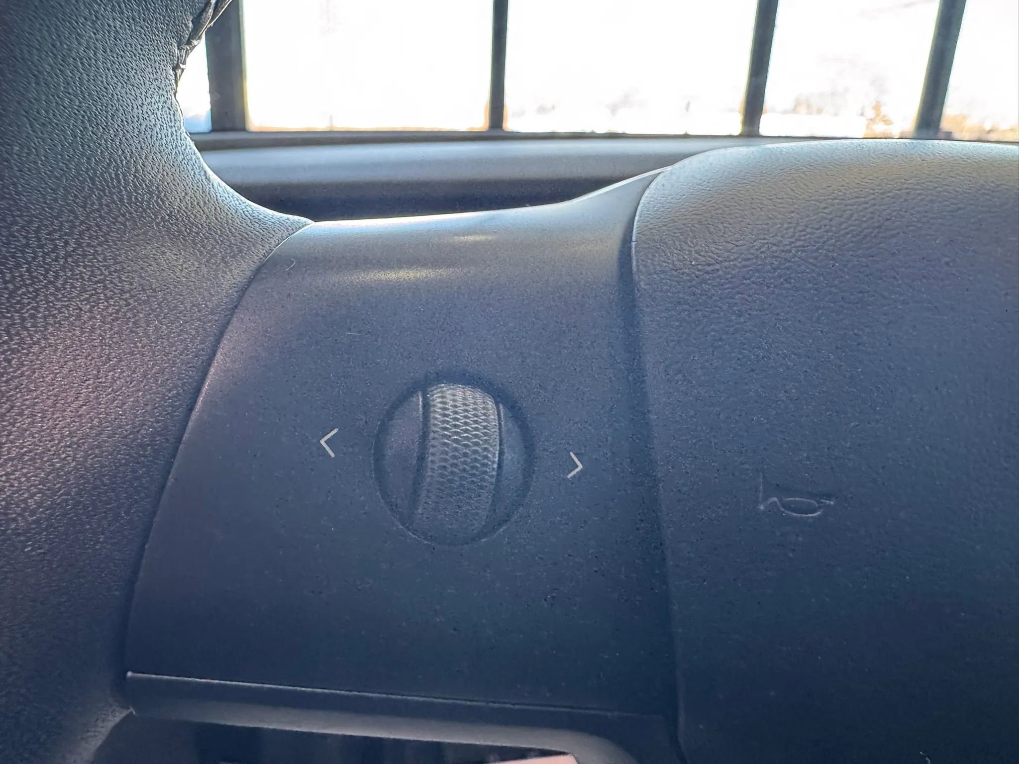 Used 2020 Tesla Model Y Long Range image 26