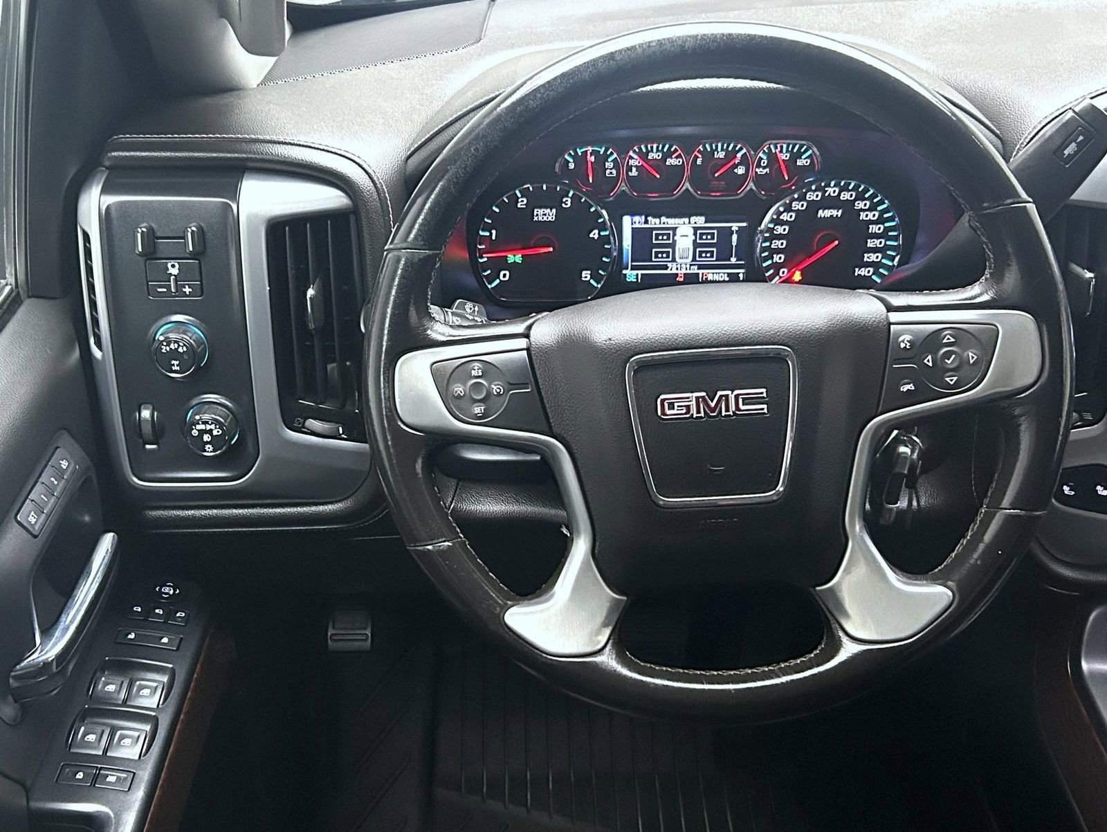 Used 2018 GMC Sierra 2500 SLT image 12