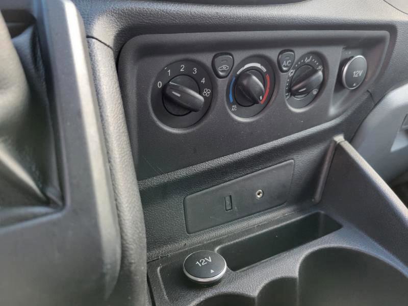 Used 2016 Ford Transit 350 XL image 20