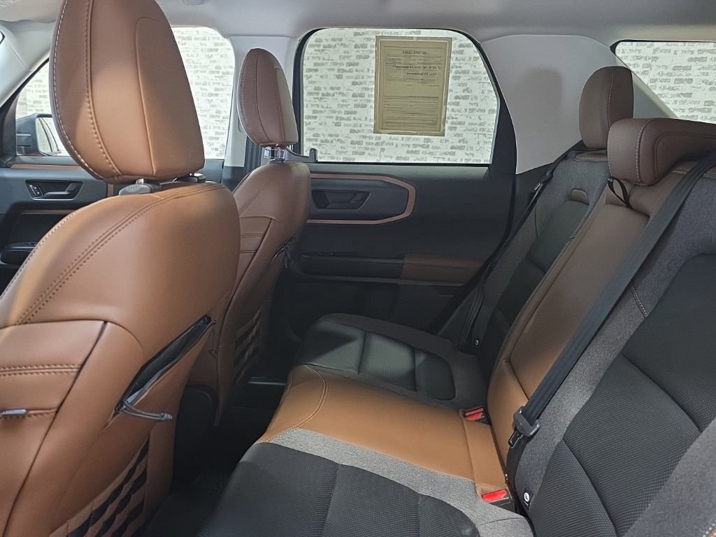 Used 2021 Ford Bronco Sport Outer Banks image 15