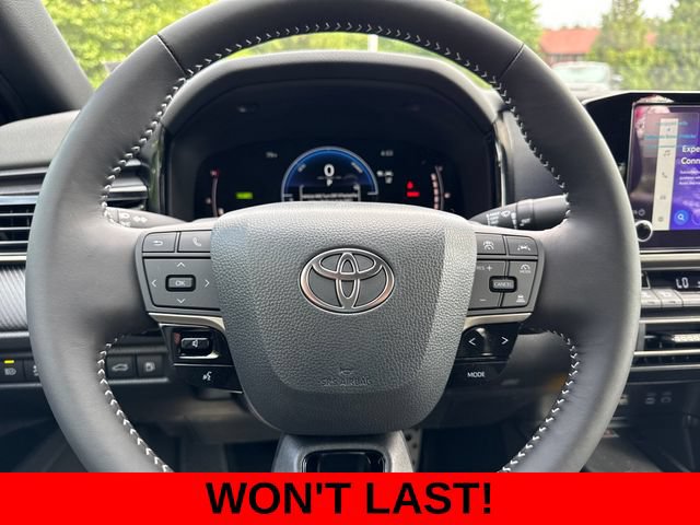 Used 2026 Toyota Camry SE w/ Convenience Package FWD image 17