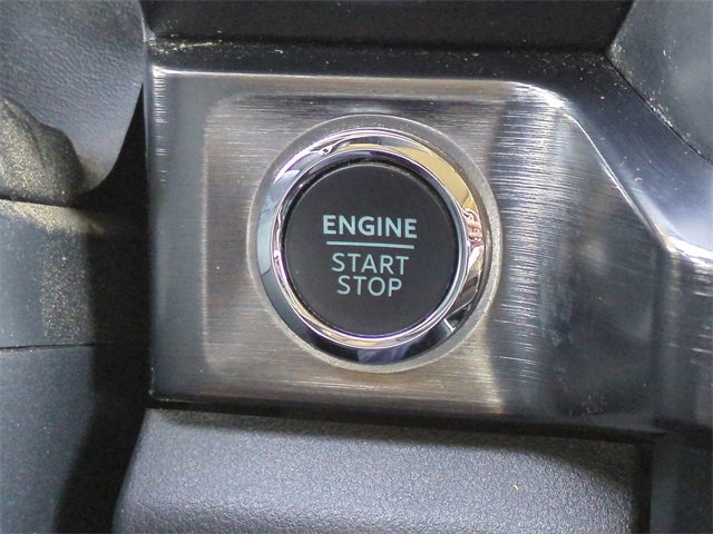 Used 2025 Ford F350 Lariat w/ Lariat Ultimate Package image 35