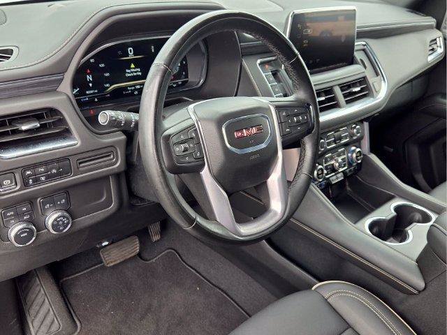 Used 2024 GMC Yukon XL SLT w/ SLT Premium Package AWD/4WD image 12