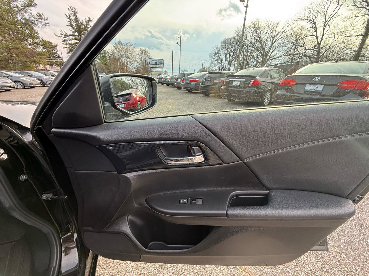 Used 2014 Honda Accord Sport image 23