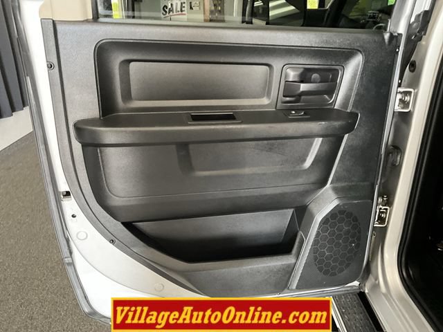 Used 2016 RAM 1500 Express AWD/4WD image 22