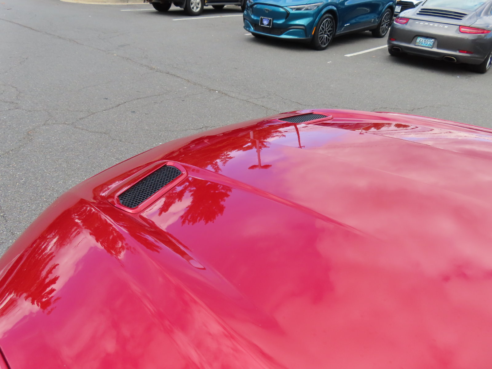 Used 2023 Ford Mustang Premium w/ Equipment Group 201A RWD image 8