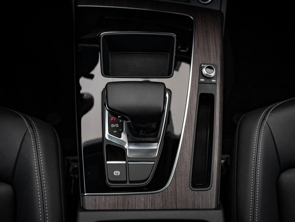 Used 2023 Audi Q5 2.0T Premium w/ Convenience Package image 38