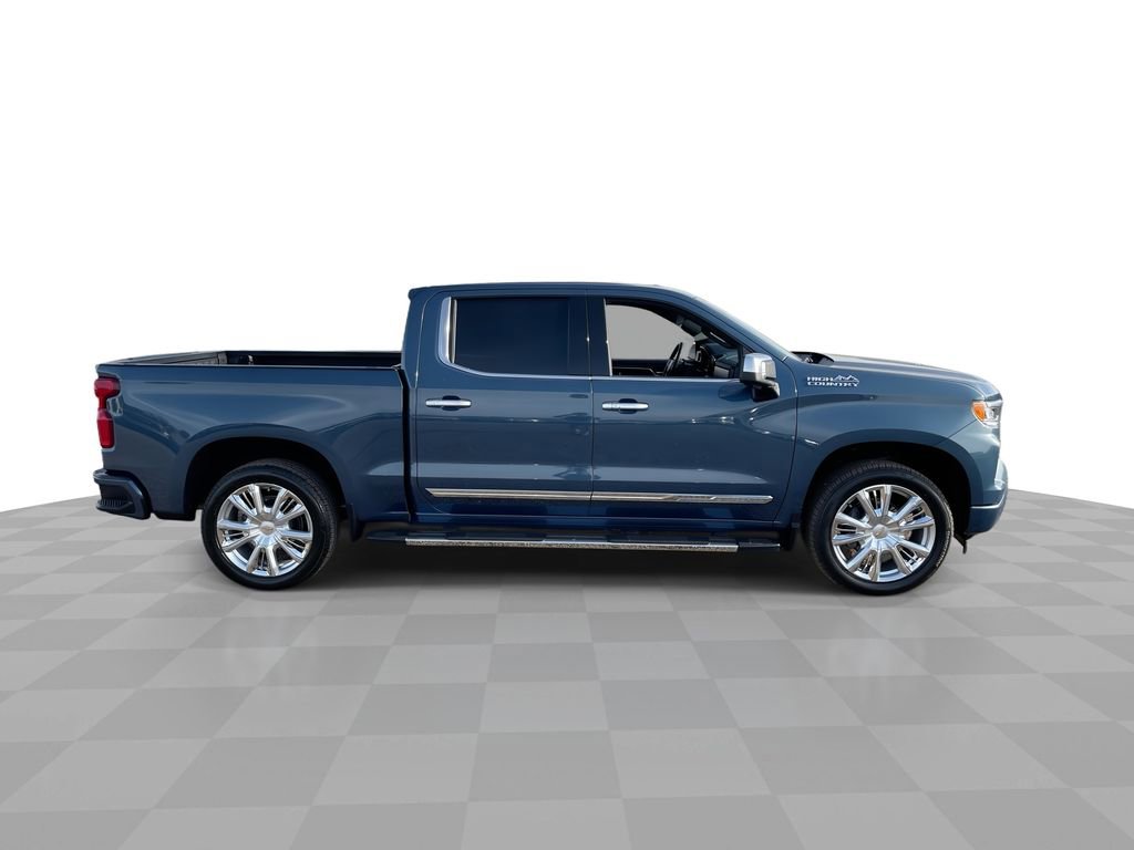Used 2024 Chevrolet Silverado 1500 High Country w/ High Country Premium Package image 9