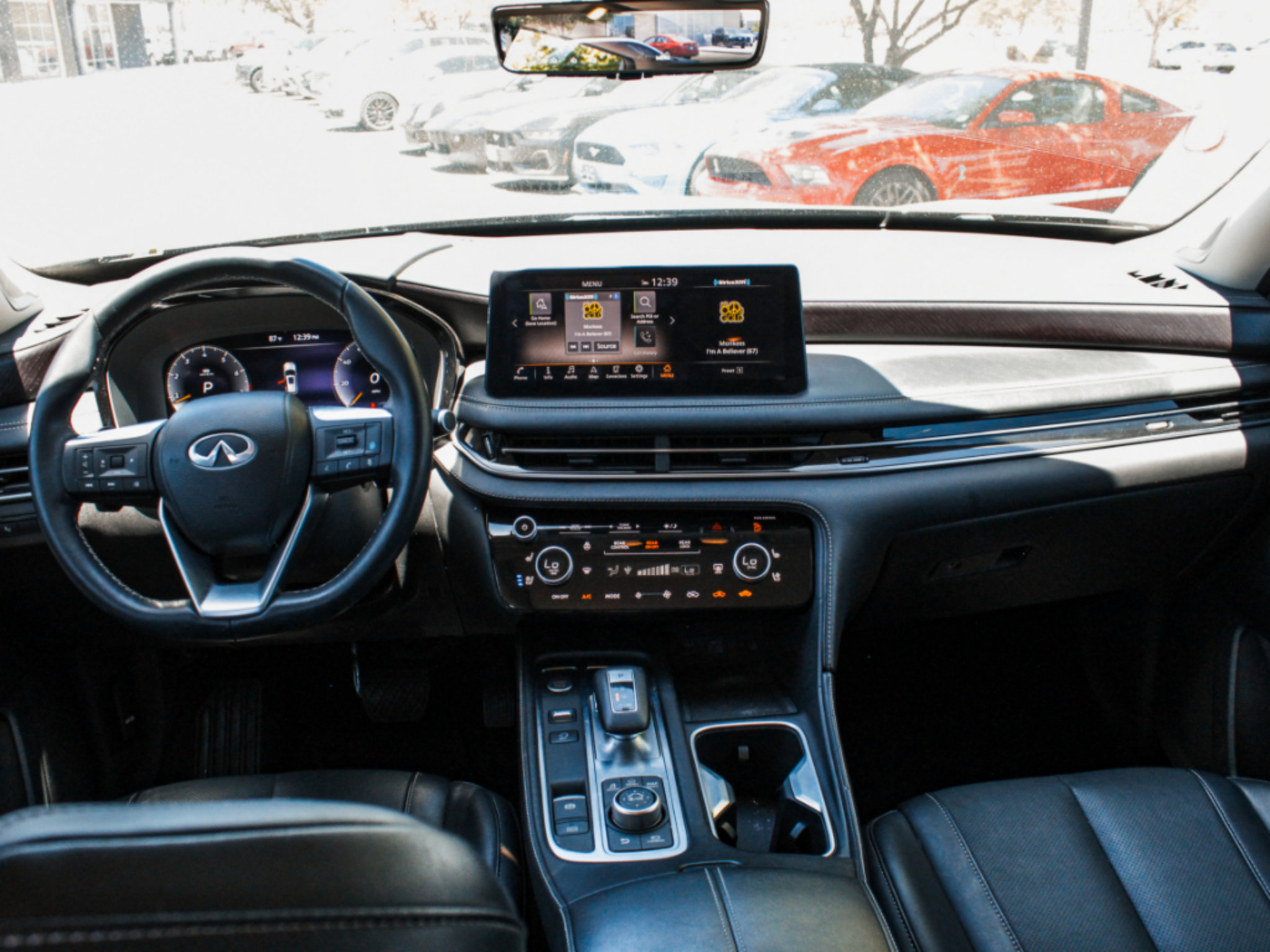 Used 2023 INFINITI QX60 Sensory w/ Vision Package AWD/4WD image 35
