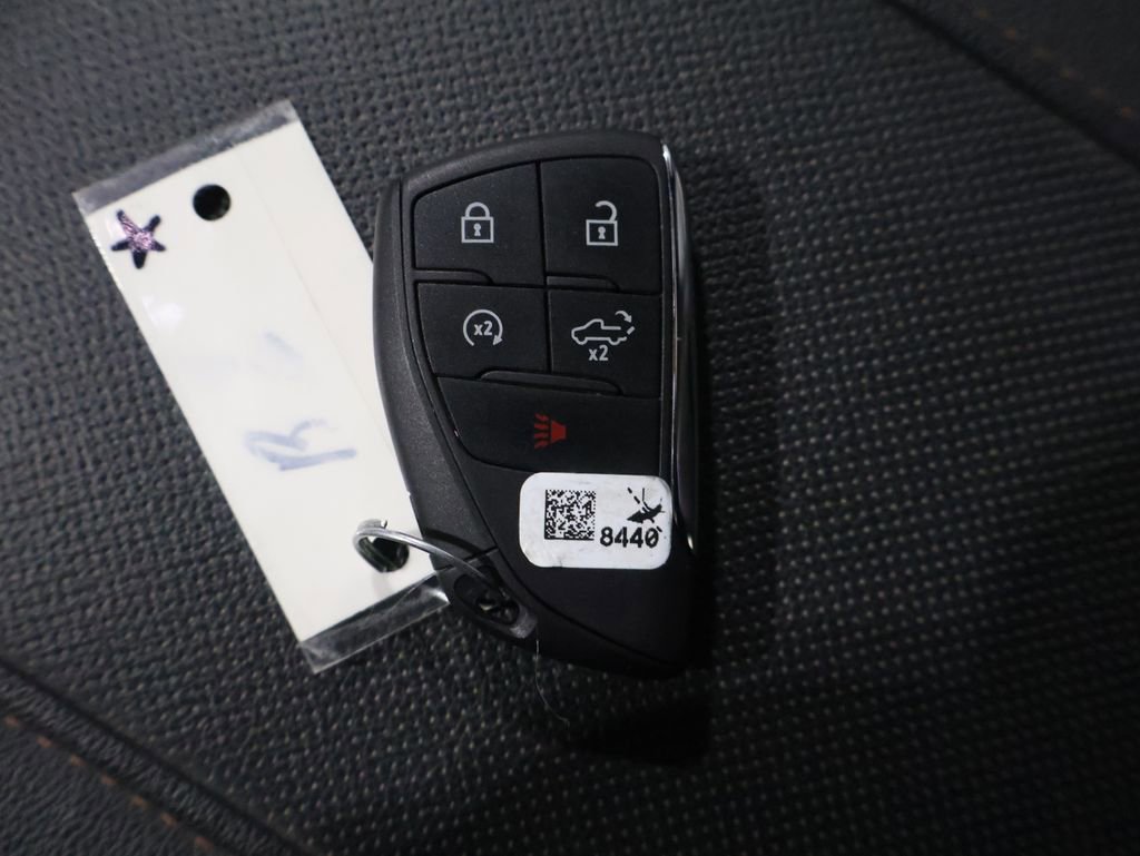 Used 2024 GMC Sierra 1500 AT4 w/ Technology Package image 28