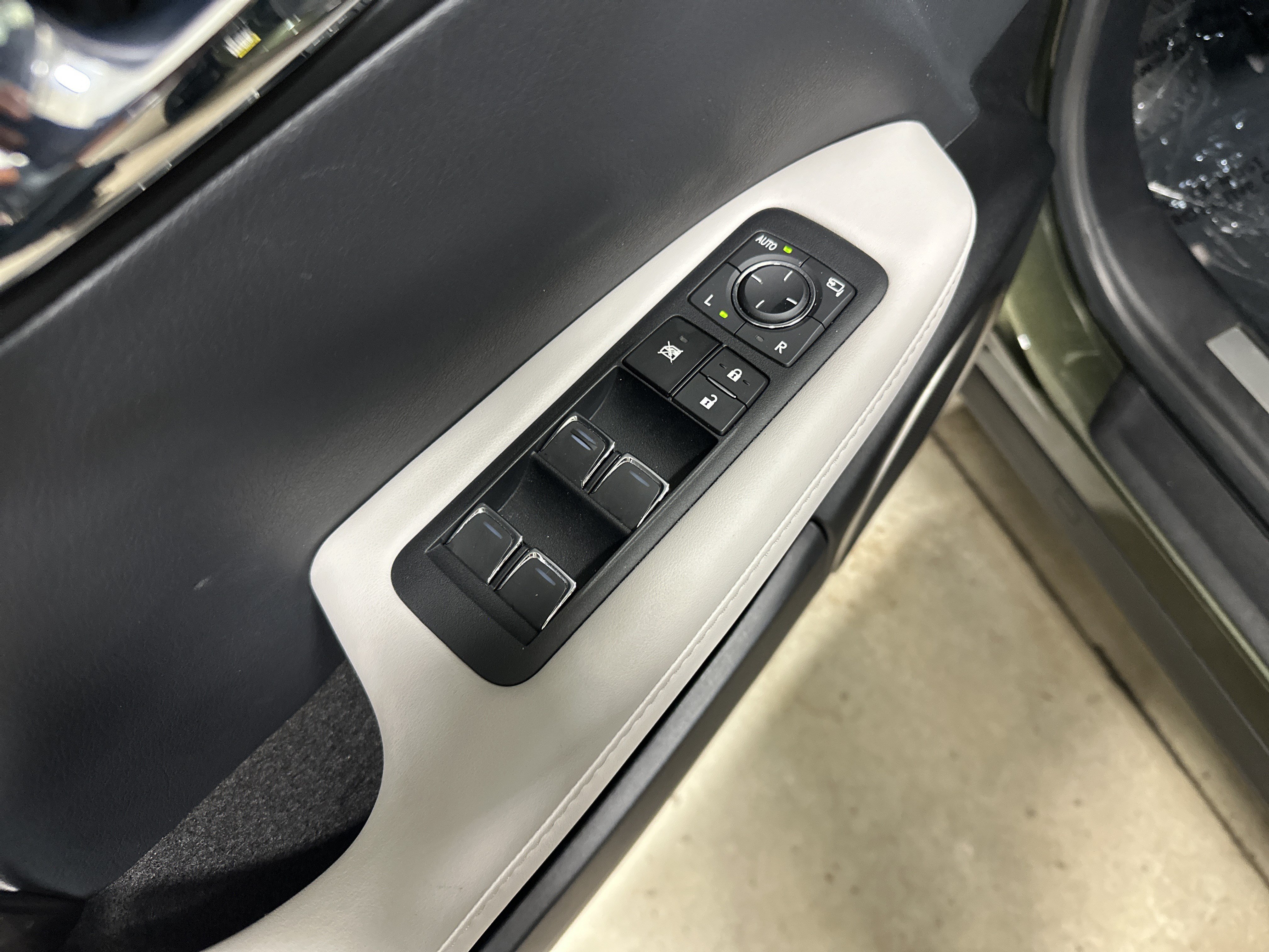Certified 2022 Lexus RX 350 AWD w/ Luxury Package image 15