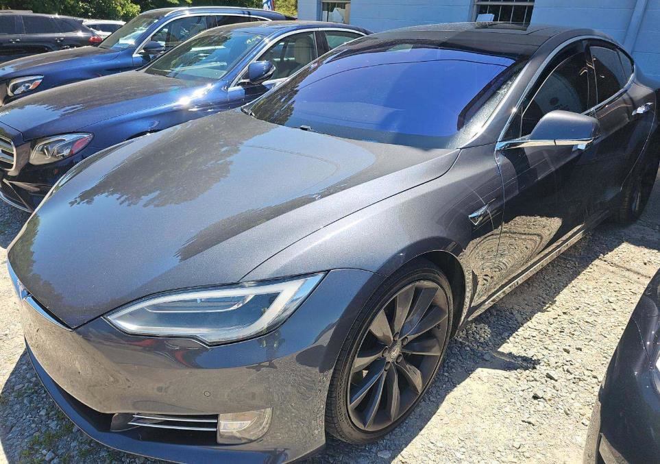 Used 2017 Tesla Model S 100D AWD/4WD image 1