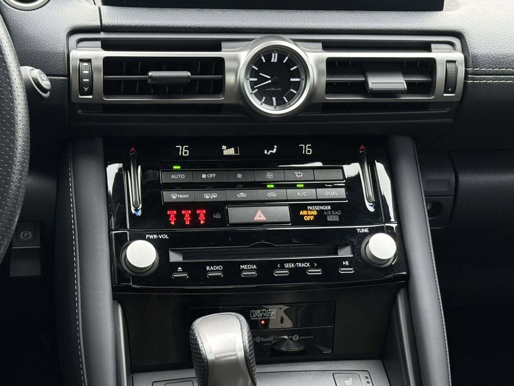 Used 2022 Lexus IS 350 F Sport image 18