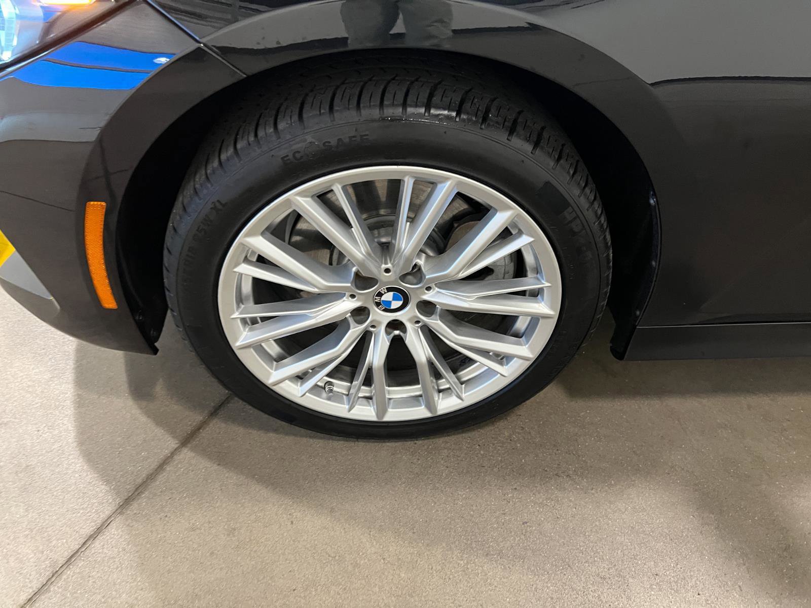 Used 2024 BMW 330i xDrive Sedan image 45