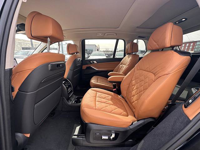 New 2026 BMW X7 xDrive40i image 5
