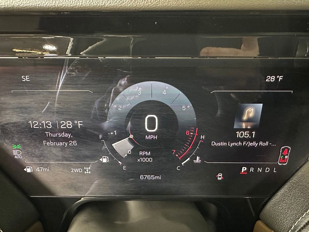 Used 2025 GMC Yukon Denali Ultimate AWD/4WD image 17