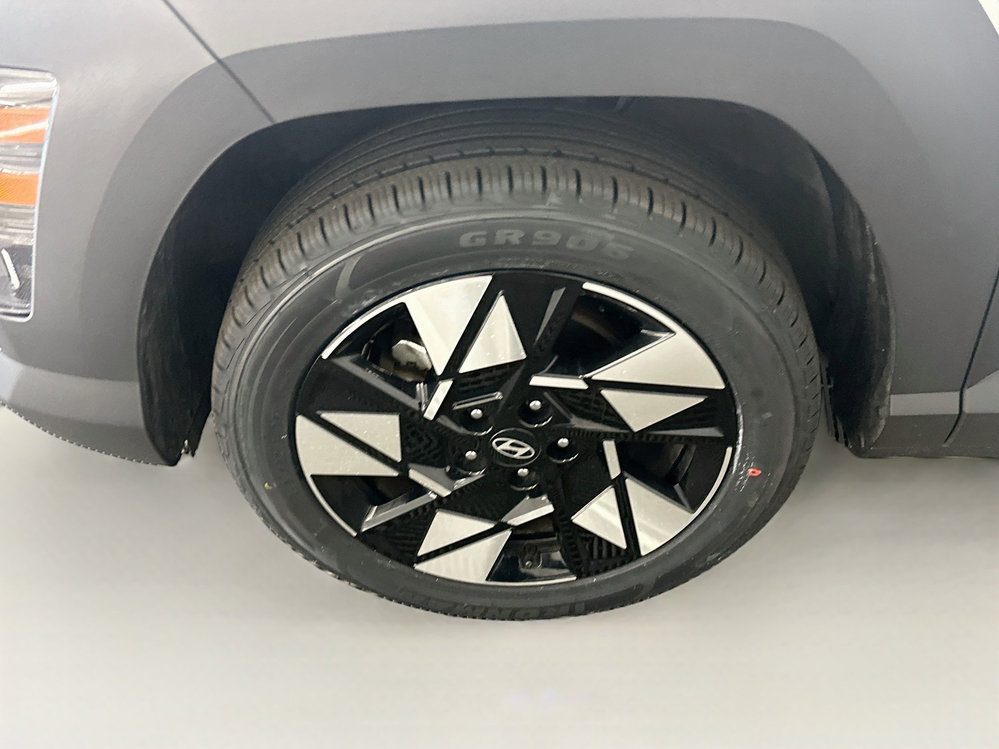 Used 2025 Hyundai Kona SEL AWD/4WD image 11