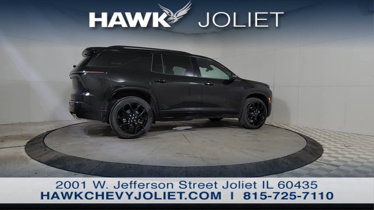 New 2026 Chevrolet Traverse RS w/ LPO, Floor Liner Package FWD image 8