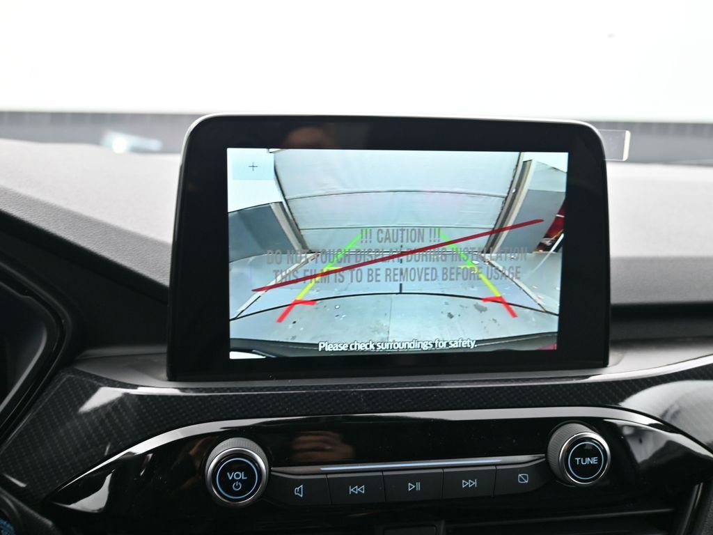 New 2026 Ford Escape ST-Line w/ Cold Weather Package image 32