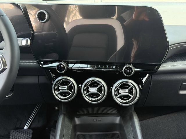 New 2025 Chevrolet Blazer EV LT AWD/4WD image 17