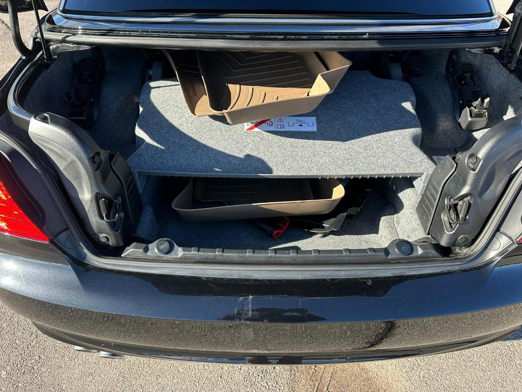 Used 2012 BMW 328i Convertible image 5