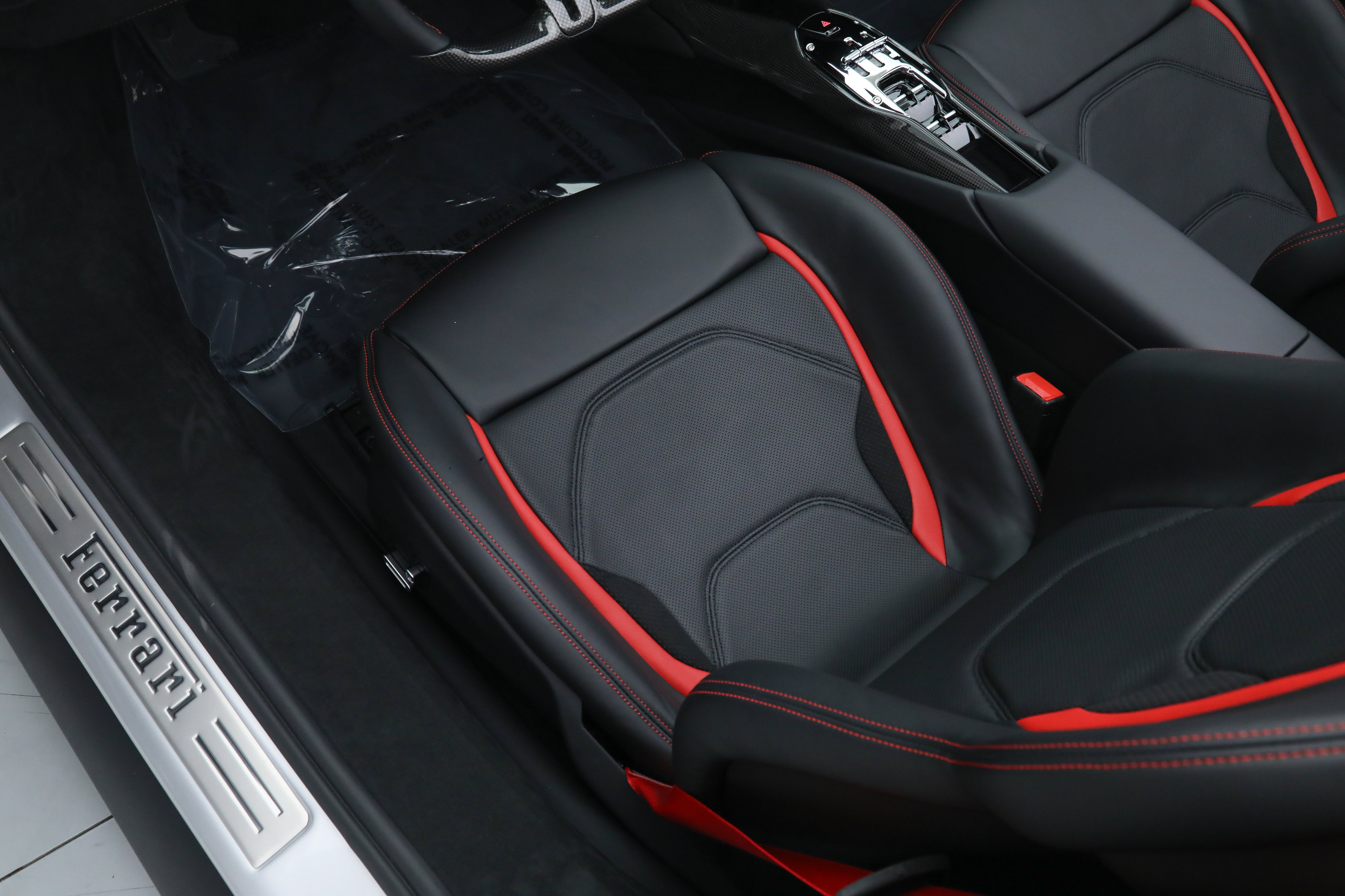 Certified 2026 Ferrari 296 GTS RWD image 27