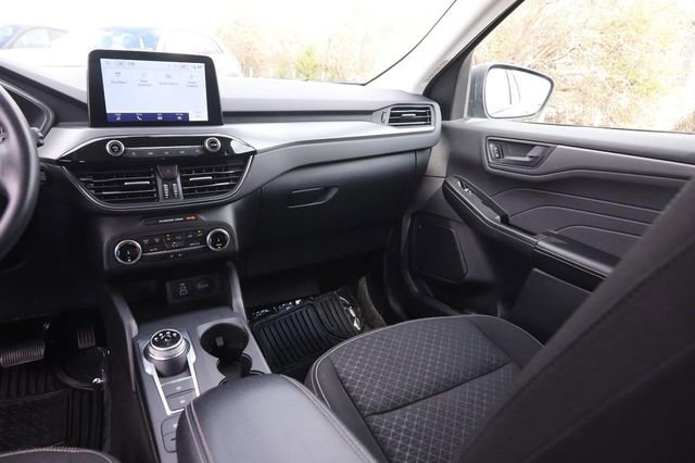 Certified 2025 Ford Escape Active AWD/4WD image 25