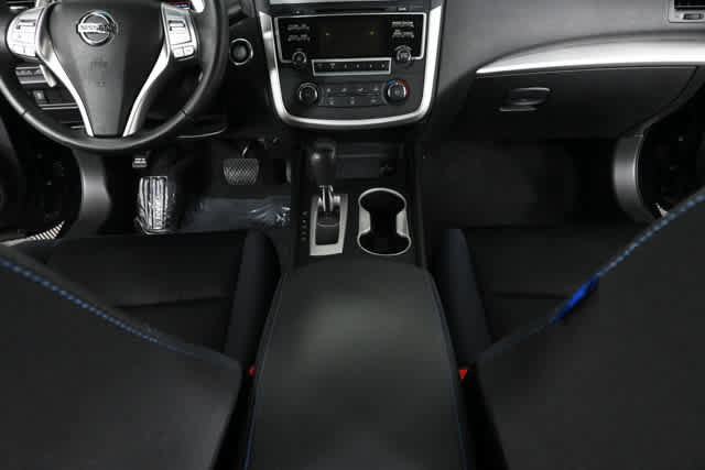 Used 2017 Nissan Altima 2.5 SR FWD image 14