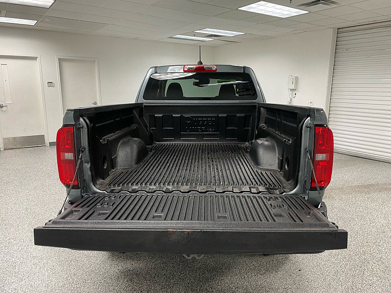 Used 2022 Chevrolet Colorado LT w/ Fleet Safety Package image 13