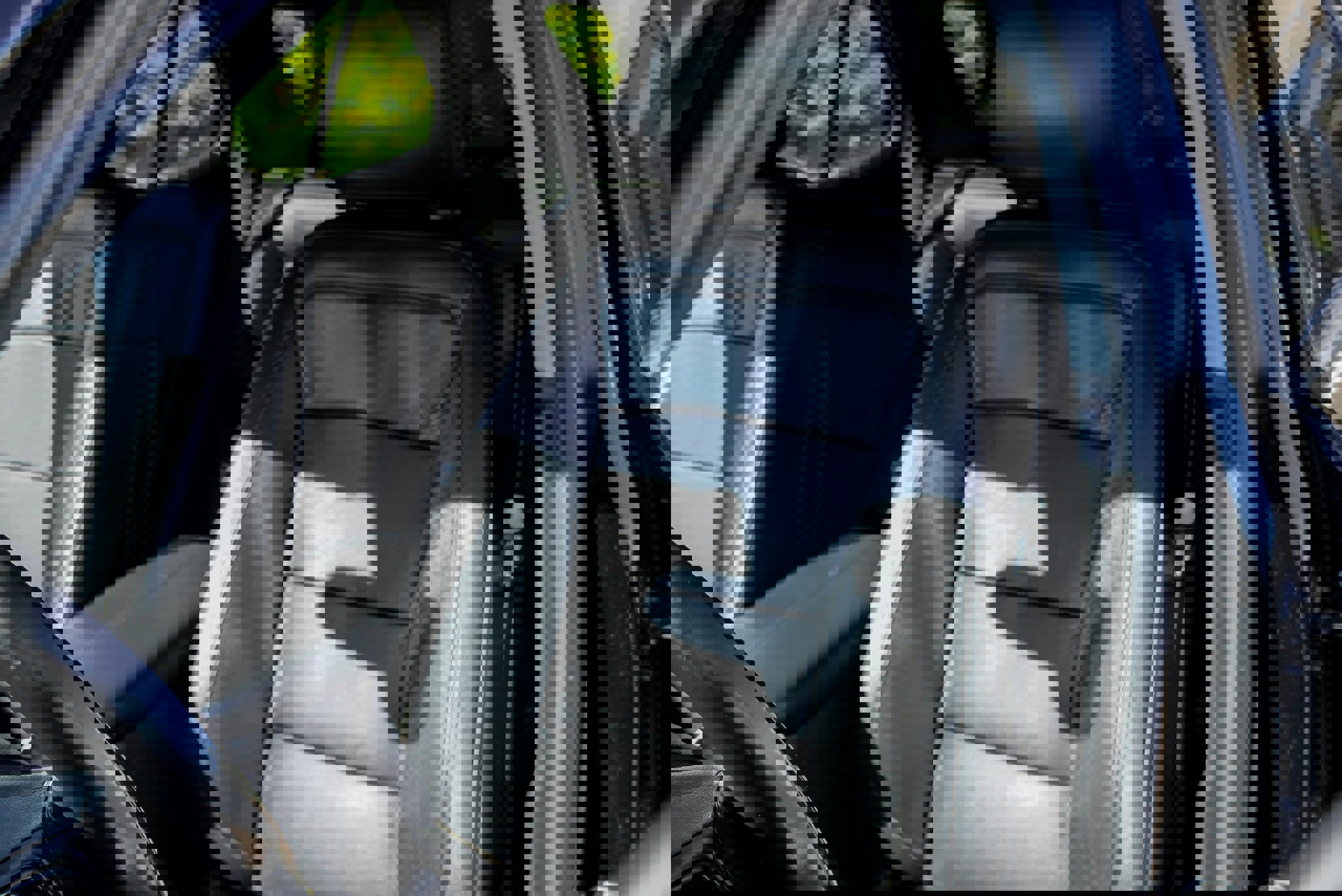 Used 2020 Chevrolet Equinox Premier w/ Premier Redline Edition image 16