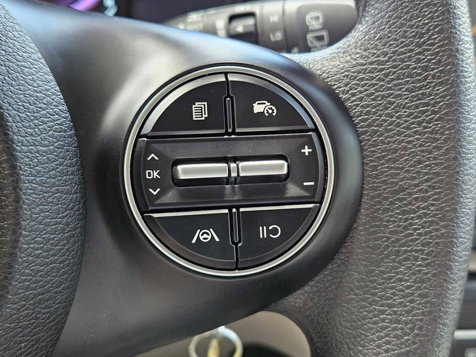 Certified 2025 Kia Soul LX FWD image 20