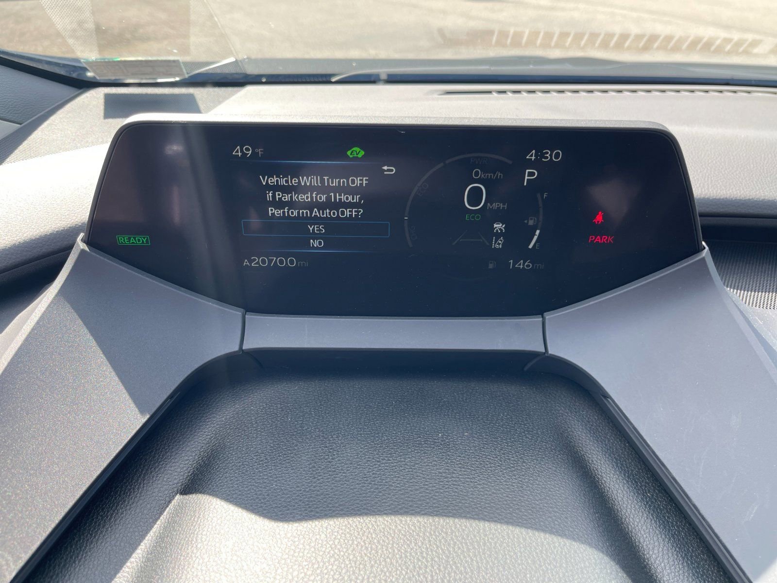 Used 2026 Toyota Prius LE FWD image 27