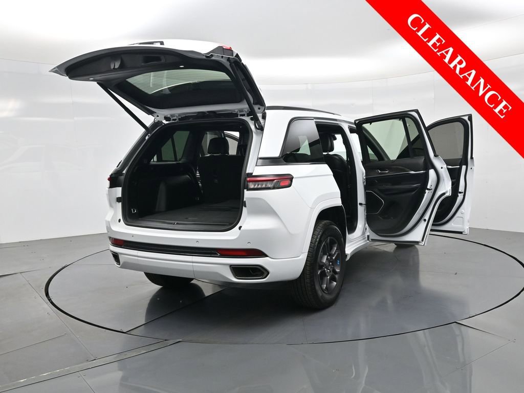 Used 2025 Jeep Grand Cherokee Limited 4xe image 39