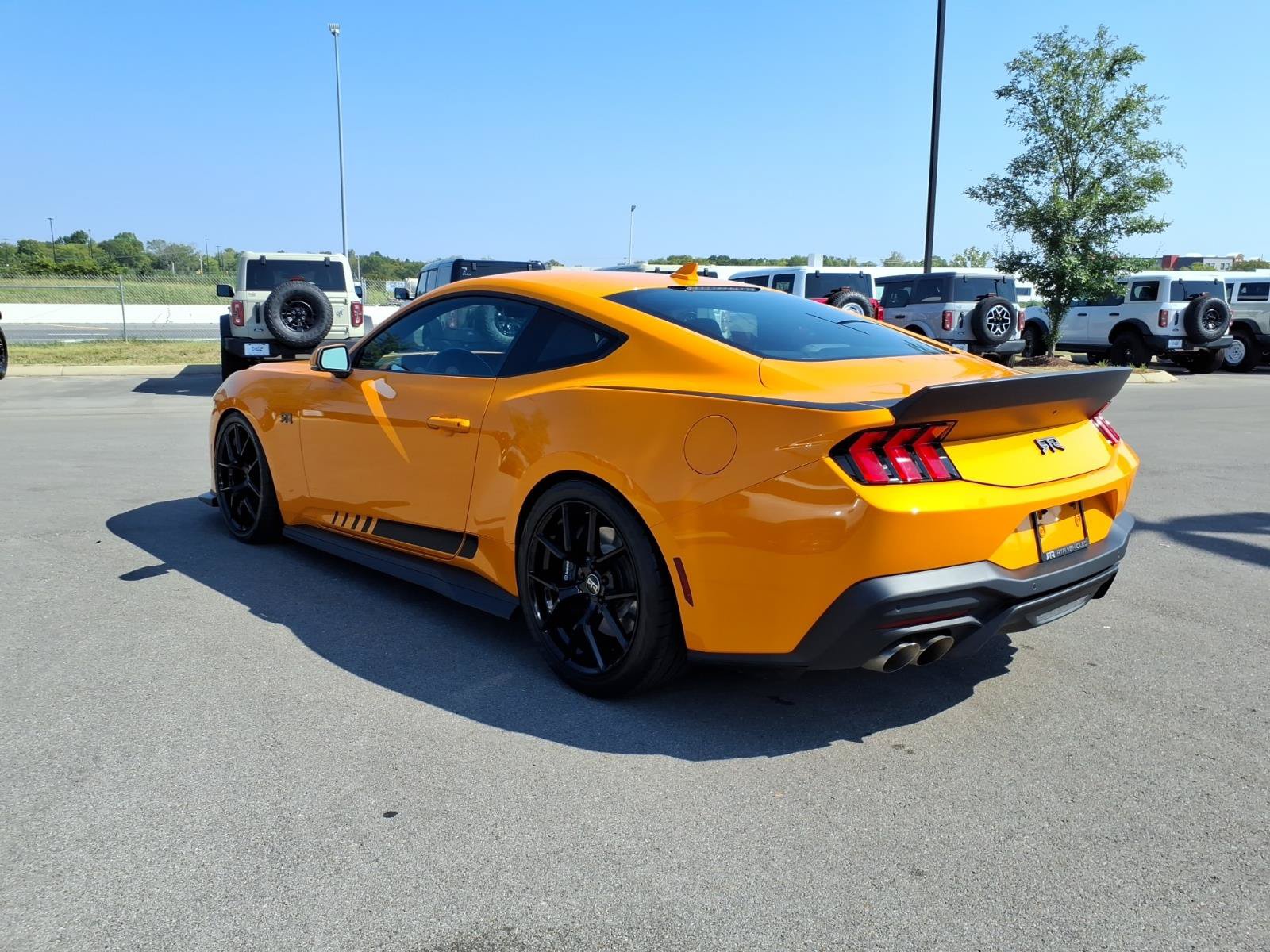 Used 2026 Ford Mustang GT Premium w/ GT Performance Package RWD image 5