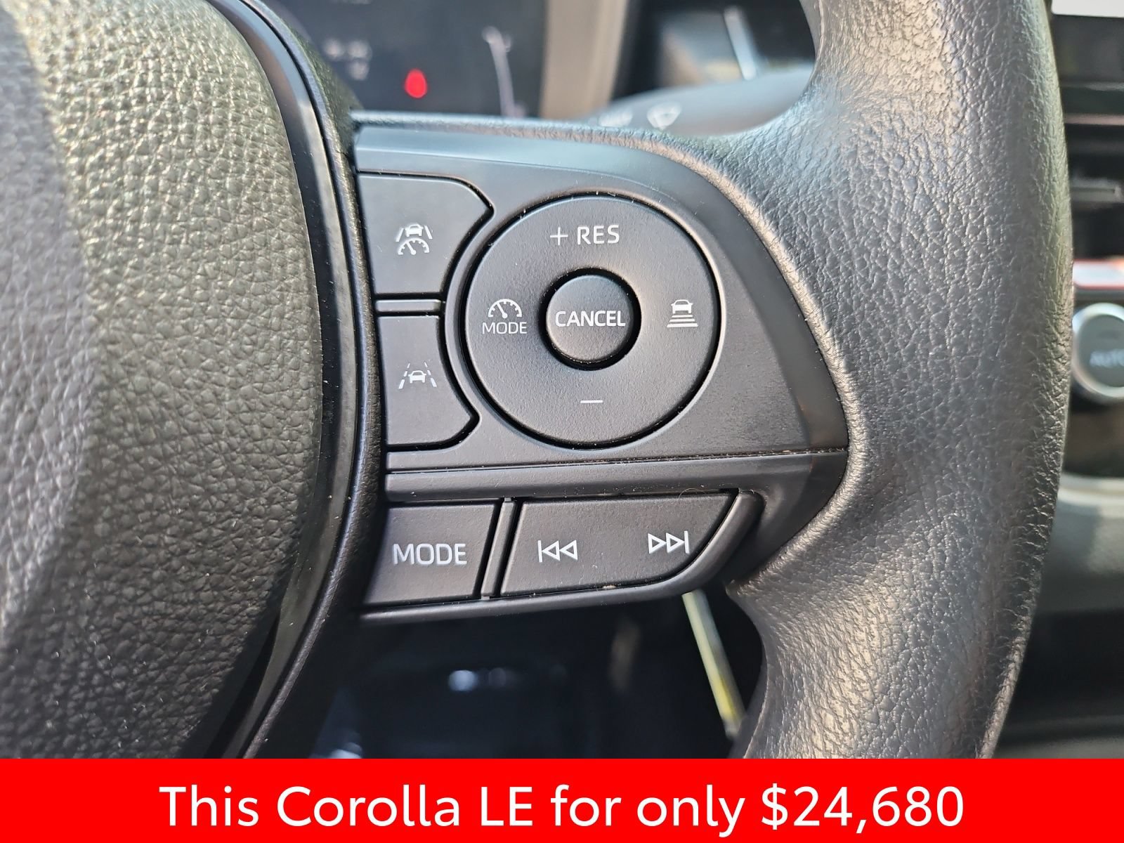 Used 2026 Toyota Corolla LE FWD image 29