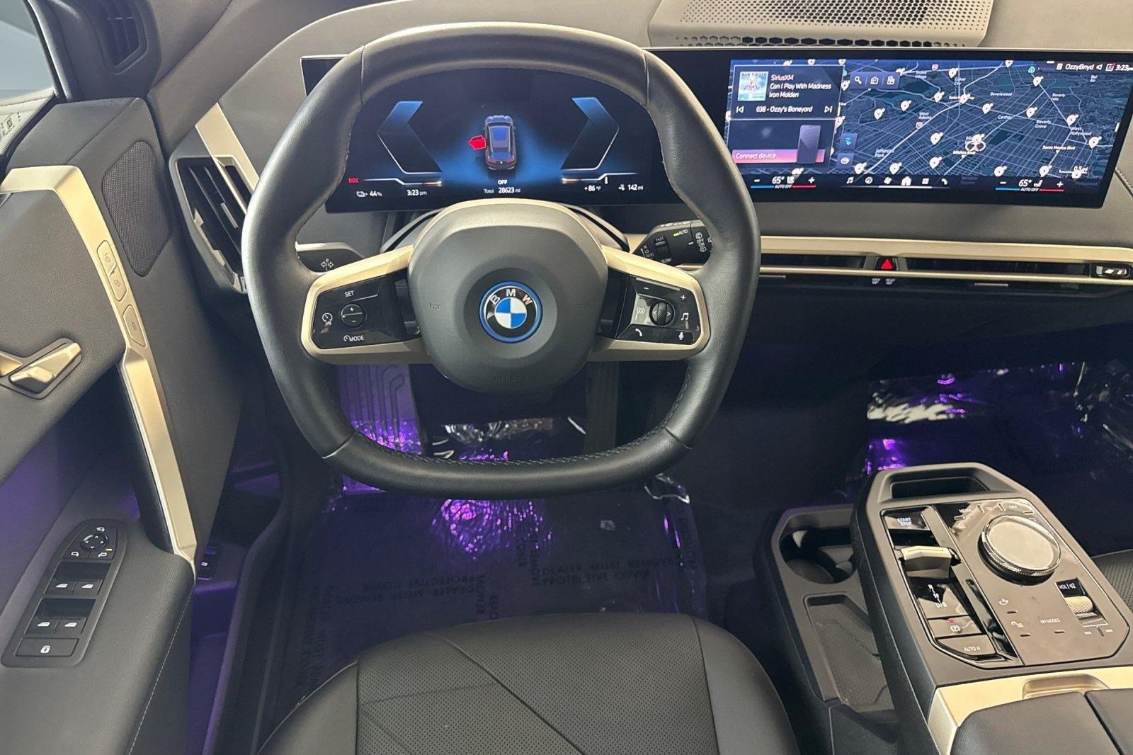 Certified 2024 BMW iX xDrive50 w/ Sport Package AWD/4WD image 31