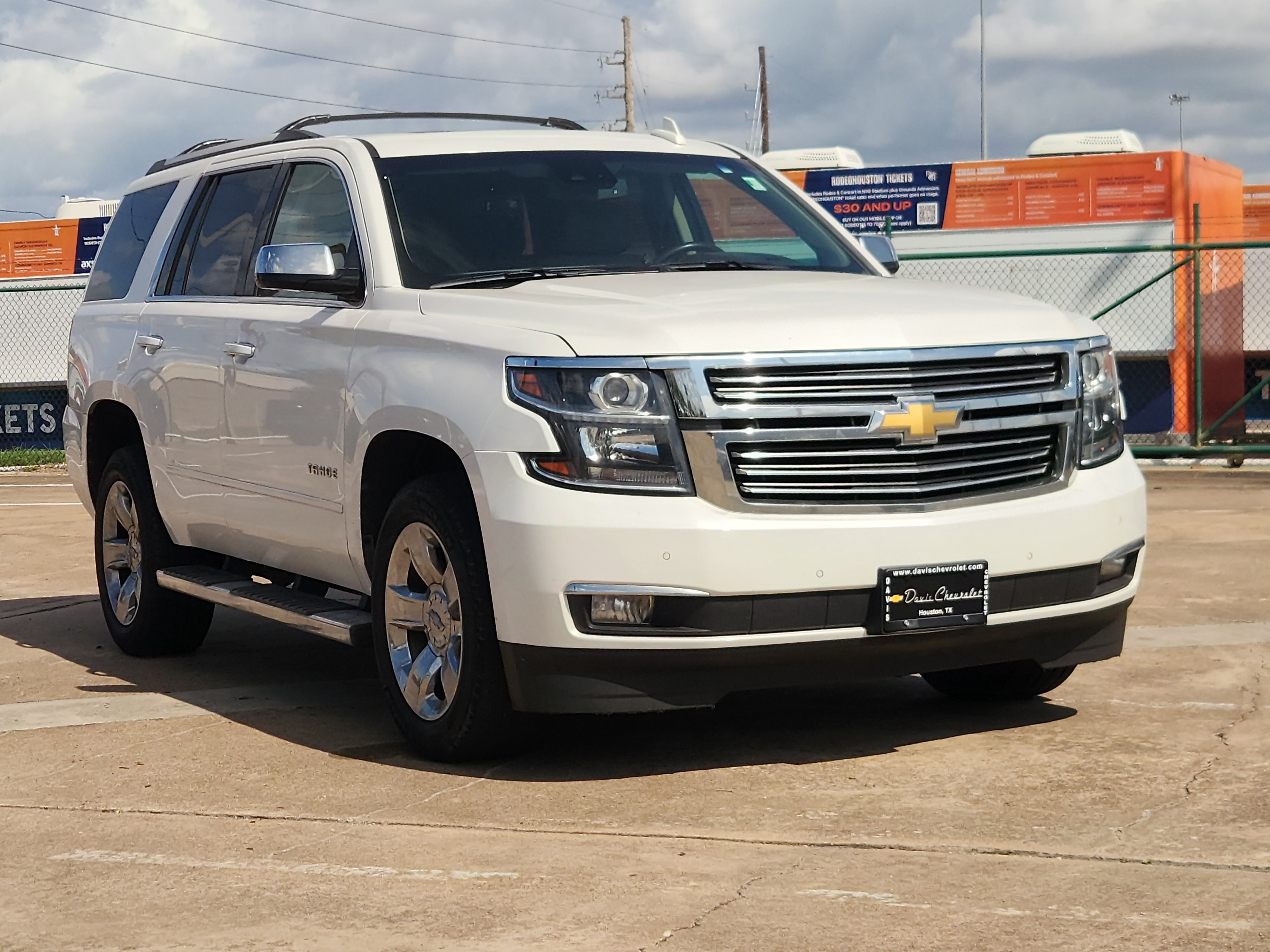 Used 2019 Chevrolet Tahoe Premier w/ Max Trailering Package RWD image 4