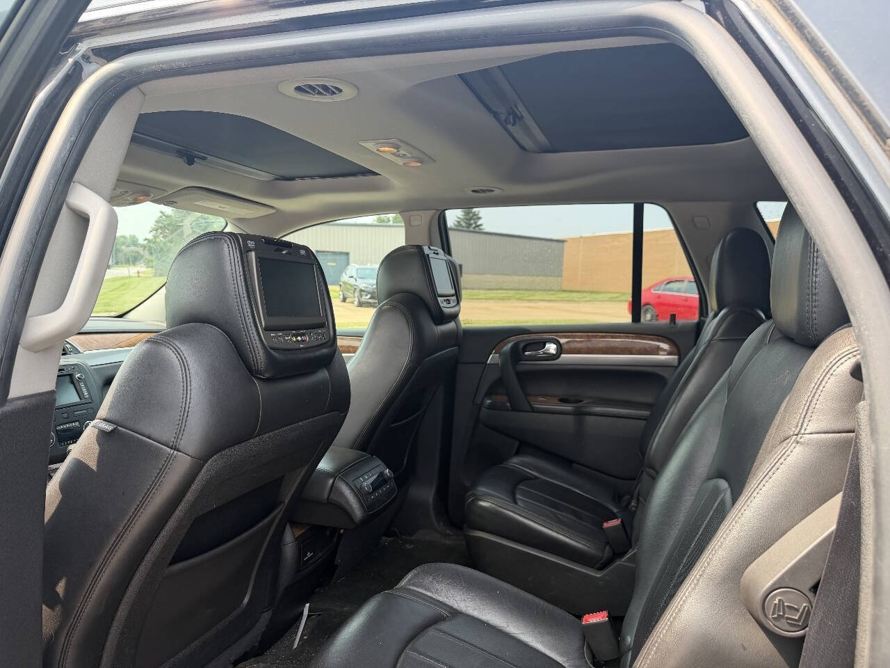 Used 2012 Buick Enclave Premium w/ Trailering Provision Package AWD/4WD image 7