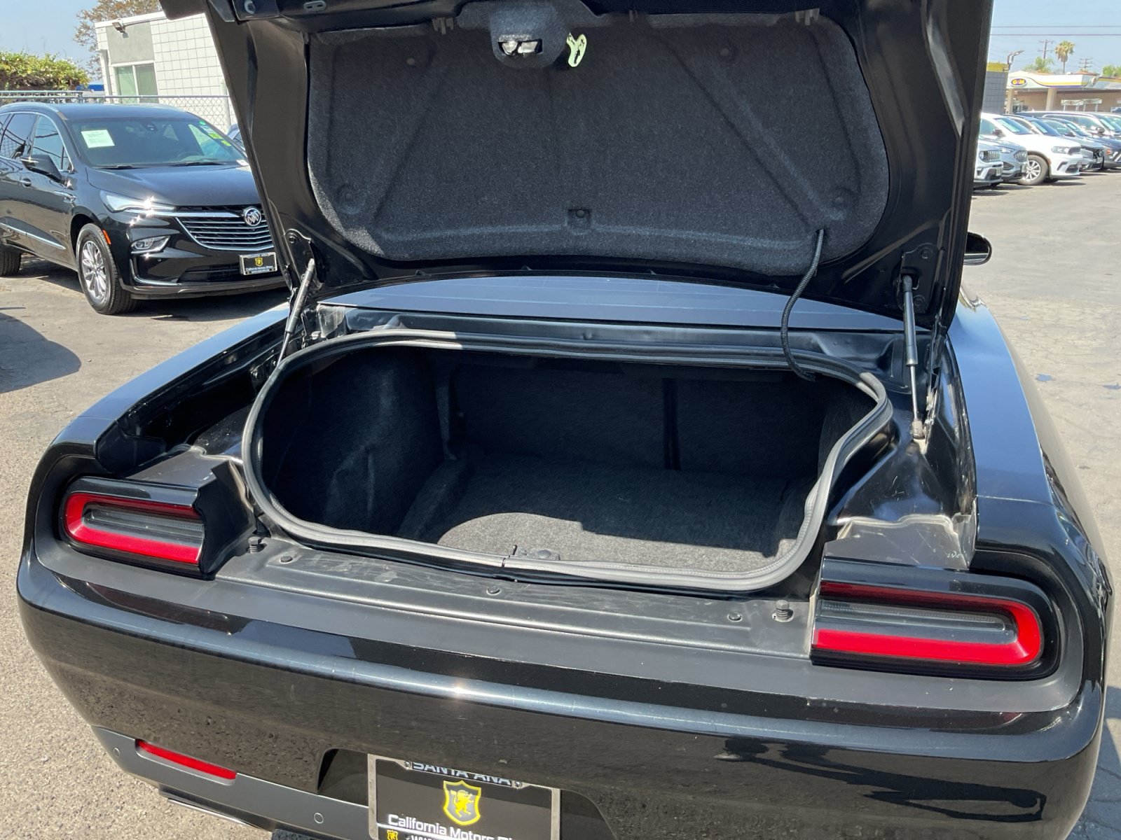 Used 2022 Dodge Challenger GT AWD/4WD image 25