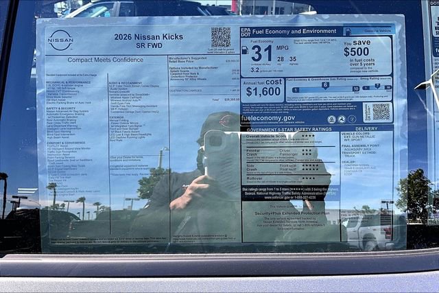 New 2026 Nissan Kicks SR image 13