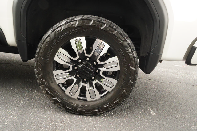 Used 2025 GMC Sierra 2500 Denali w/ Denali Reserve Package AWD/4WD image 37