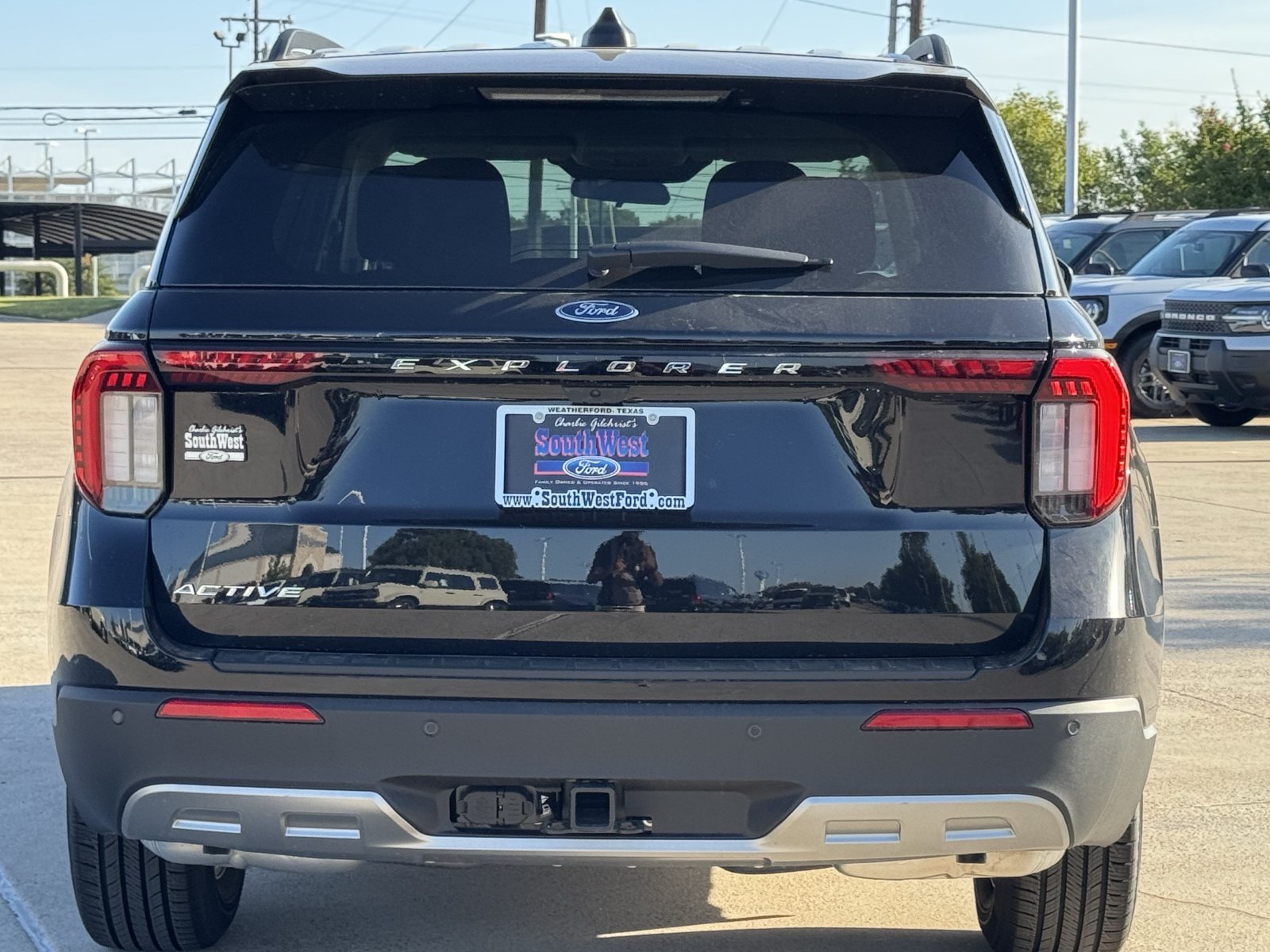 New 2026 Ford Explorer Active w/ Active Comfort Package RWD image 5