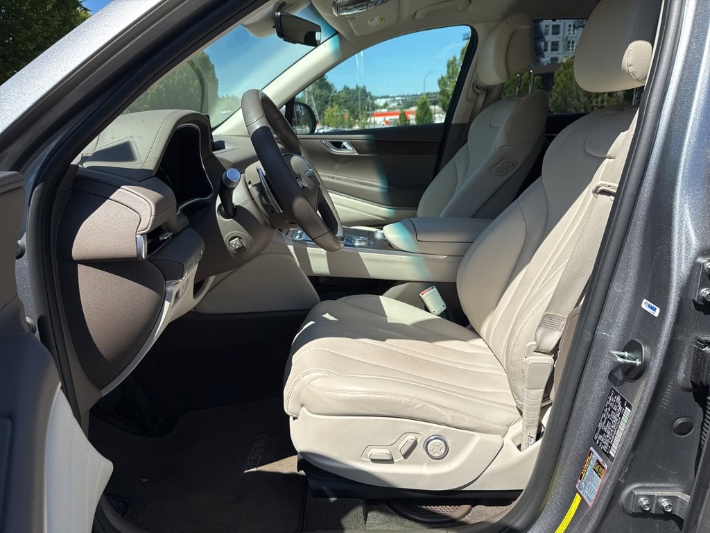 Used 2023 Genesis GV80 2.5T image 9